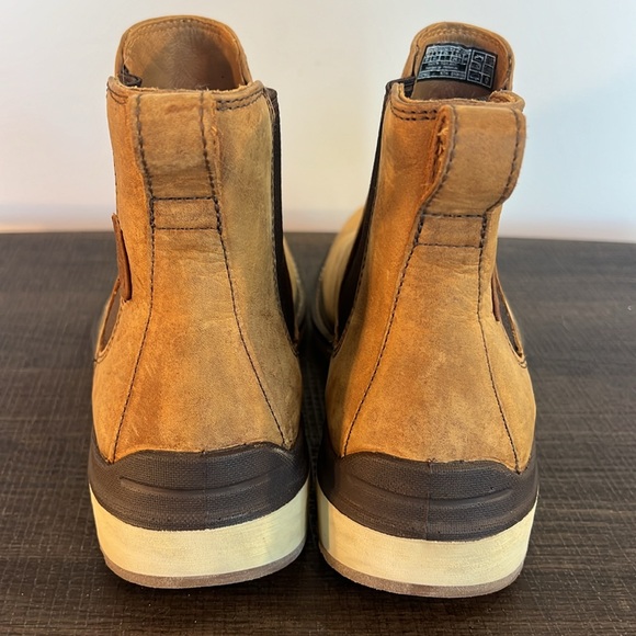 Keen Tan and Brown Ankle Boots - Picture 4 of 6